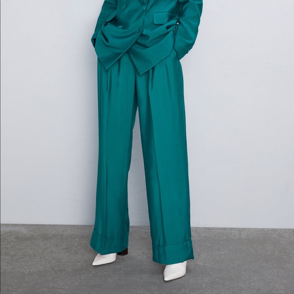 Zara Pants - Zara pants with darts and cuffed hem